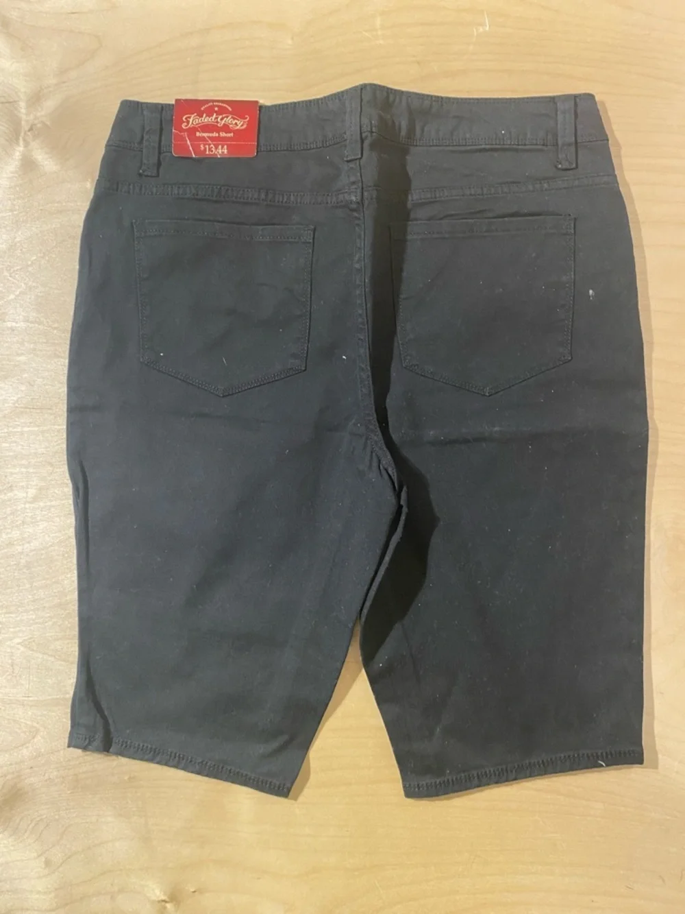 Faded Glory Black Bermuda Shorts 14 (RB)